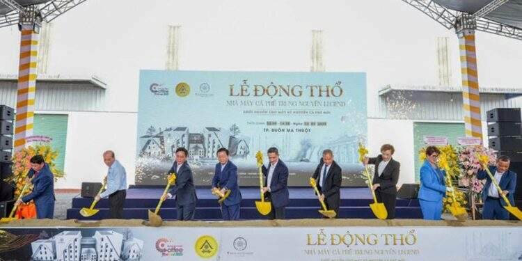 Trung Nguyên động thổ nhà máy cà phê lớn nhất Đông Nam Á