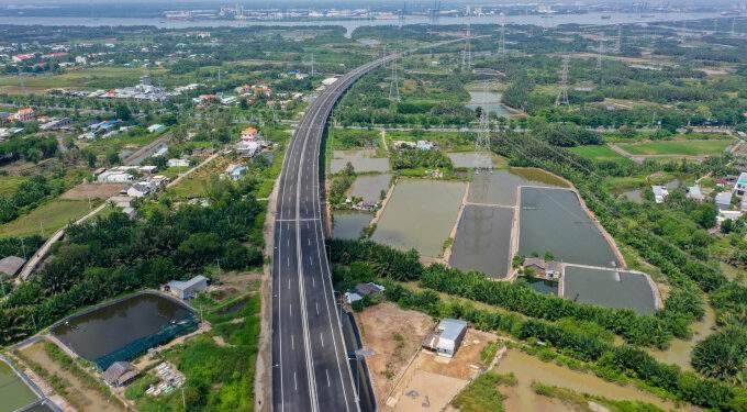 Vingroup eyes start of $9B HCMC sea reclamation project by April
