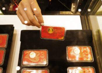 Gold price hits 5-day high