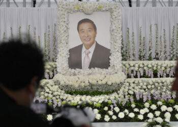 Lee Shau Kee’s family thank public for love to Hong Kong's second richest billionaire