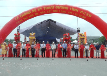 Long An thông xe kỹ thuật đường tỉnh 823D hơn 1.100 tỷ đồng