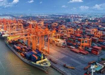 Quy mô kinh tế Hải Phòng vượt Hải Dương ra sao?