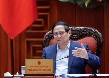 Thủ tướng: Thuế quan Mỹ là sức ép để đổi mới, là cơ hội để doanh nghiệp và đất nước vươn mình