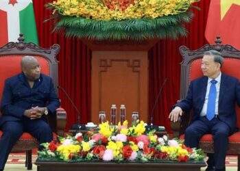 Tổng Bí thư Tô Lâm tiếp Tổng thống Burundi