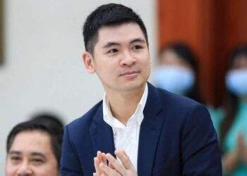 Tycoon Do Quang Hien’s son takes over as chairman of Vietravel Airlines
