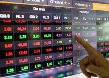 VN-Index starts week lower - VnExpress International