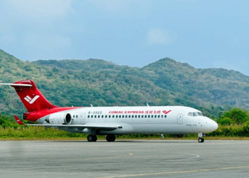 Vietjet to launch flights to Con Dao using China’s COMAC jet