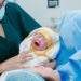 Bệnh viện Mặt Trời đón em bé đầu tiên chào đời bằng phương pháp 'đẻ không đau'