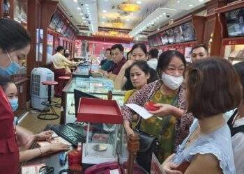 Giá vàng tăng cao, Thủ tướng ra Công điện riêng, chỉ đạo nóng yêu cầu Ngân hàng Nhà nước và Bộ Công an vào cuộc