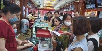 Giá vàng tăng cao, Thủ tướng ra Công điện riêng, chỉ đạo nóng yêu cầu Ngân hàng Nhà nước và Bộ Công an vào cuộc