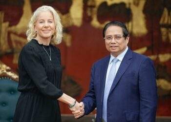 Global fashion giant H&M subsidiary eyes $1B recycling factory in Vietnam