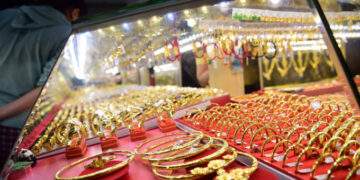 Gold price inches up - VnExpress International