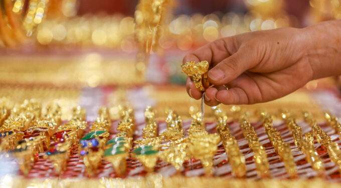 Gold ring price slips - VnExpress International