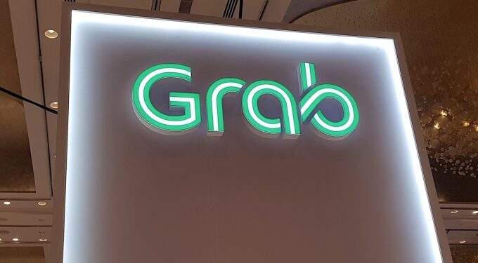 Grab looks to strike a deal to acquire Indonesia's GoTo in Q2