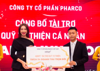 Hoa hậu Thùy Tiên từng làm Chủ tịch một công ty phân phối nước hoa ở tuổi 23