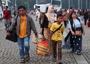 Indonesia to launch $9 wage subsidy for low-income workers