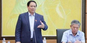 Không thể dừng lại ở con số 2-3 hãng hàng không như hiện nay