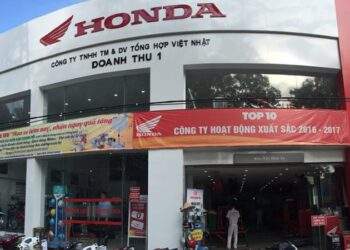 Lãi tăng hơn 40%, nợ vay phình to vẫn có hàng chục tỷ đồng cho mượn