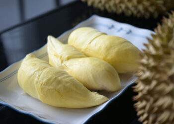 Malaysian exporters target Chinese durian fans with Beijing fruit festival