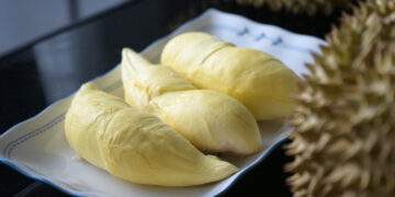 Malaysian exporters target Chinese durian fans with Beijing fruit festival