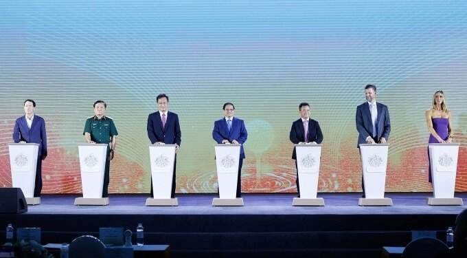PM attends groundbreaking ceremony of Trump Organization's $1.5B hotel, golf project in northern Vietnam