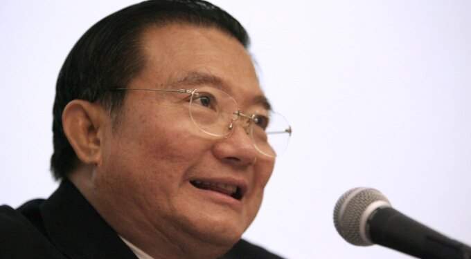 Shares linked to Thailand’s second richest man Charoen Sirivadhanabhakdi stuck at year’s lowest after stake transfer to heirs