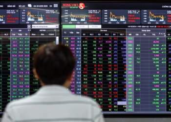 Stocks post little gain - VnExpress International