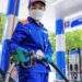 Tăng trần 3 phiên liên tiếp, xăng dầu trong nước tăng giá