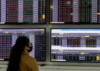 VN-Index starts week lower - VnExpress International