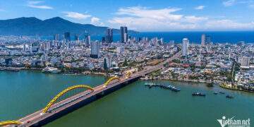 Việt Nam học gì từ mô hình một trung tâm tài chính, hoạt động ở hai thành phố?