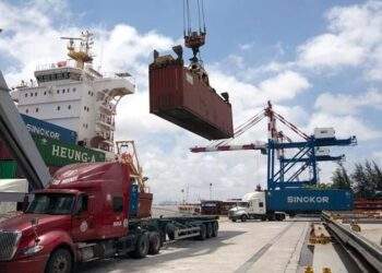 Xuất nhập khẩu đạt trên 313 tỷ USD, khu vực FDI chiếm ưu thế