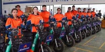 Ahamove triển khai sử dụng 1.000 xe điện Selex Motors