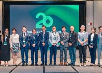 Cathay United Bank HCMC branch hosts ESG seminar to promote sustainable development