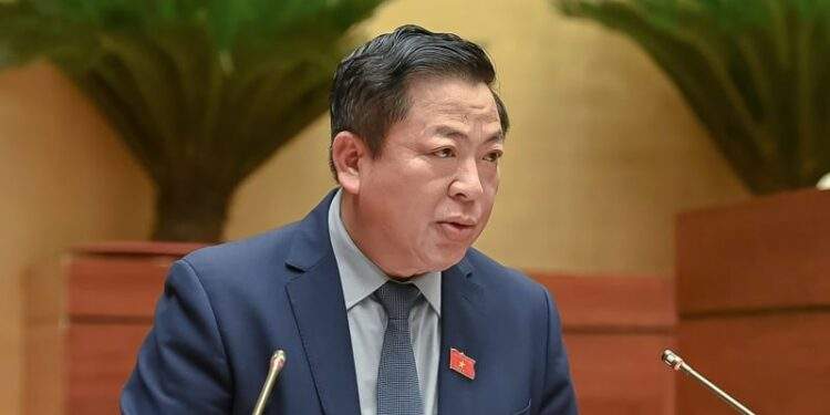 Chính phủ “luật hoá” chiến lược đường sắt, buộc nước ngoài chuyển giao công nghệ