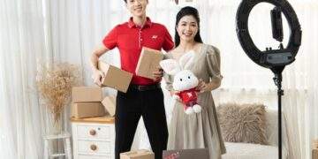 Chương trình tri ân khách hàng của J&T Express đã thu hút đông đảo khách hàng tham gia