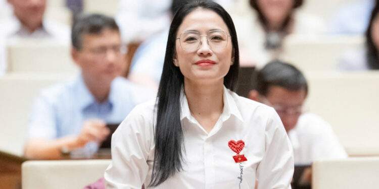 Đại biểu lo sốt vó doanh nghiệp bị địa phương “nợ dây chuyền” thuế VAT, không tìm ai đòi được khi sáp nhập