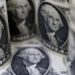 Dollar falls against dong - VnExpress International