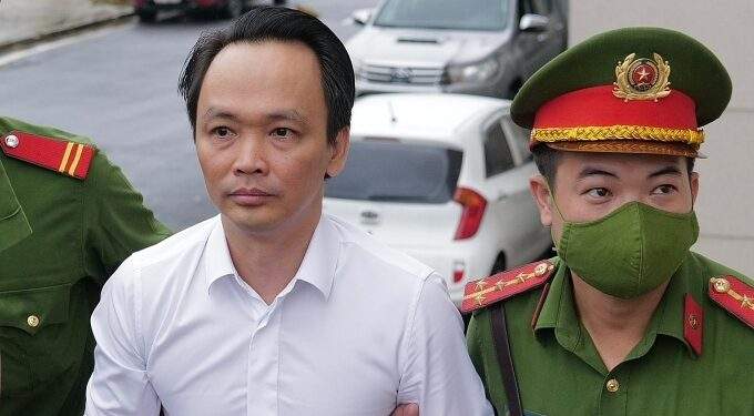Former FLC chairman Trinh Van Quyet fully pays $96M to compensate stock fraud victims