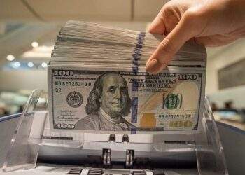 Giảm không ngừng, tỷ giá chợ đen bán ra 26.430 VND/USD
