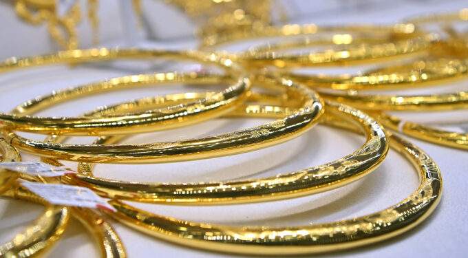 Gold recovers to 3-week high