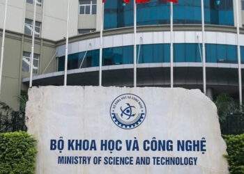 Học viện Chiến lược Khoa học và Công nghệ có chức năng đào tạo thạc sĩ, tiến sĩ khoa học, công nghệ