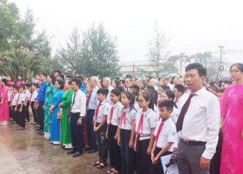 Lãnh đạo, nhân dân TP. Hải Dương dâng hương tưởng niệm Chủ tịch Hồ Chí Minh