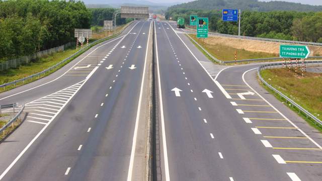 Quảng Trị đề xuất bổ sung hai nút giao liên thông trên cao tốc Cam Lộ – La Sơn