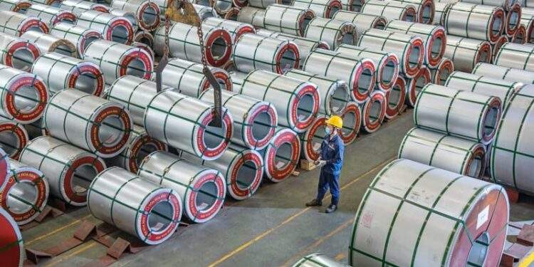 Tập đoàn Hoa Sen lên tiếng về việc Mỹ nâng gấp đôi thuế nhập khẩu thép và nhôm lên 50% từ ngày 4/6