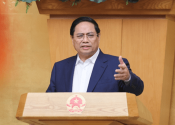 Thủ tướng yêu cầu tập trung thực hiện giải pháp ứng phó với thuế đối ứng của Mỹ