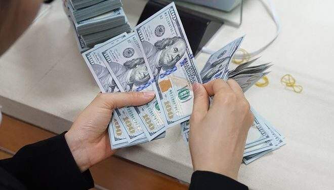 Trong nước đồng loạt 'thăng hoa'