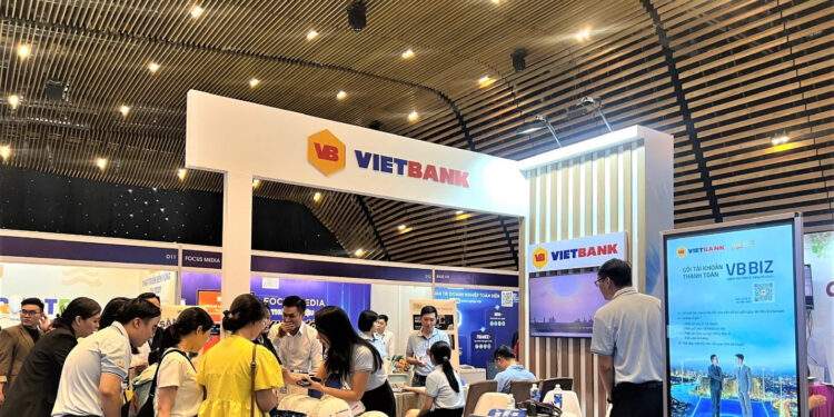 Vietbank nổi bật tại Ngày hội việc làm và đào tạo VCTF Vietnam 2025