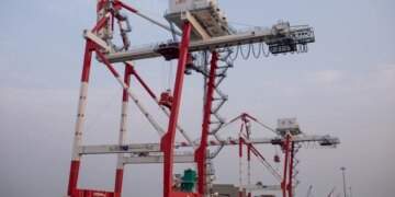 Vietnam posts $4.7B trade surplus in first 5 months