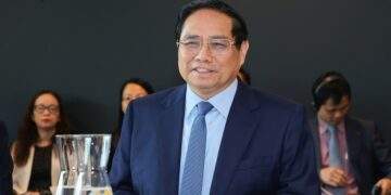 Vietnamese PM works with top Swedish firms to foster investment ties