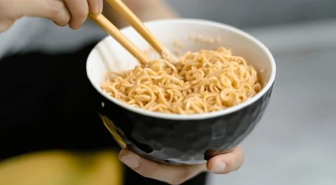 Which Southeast Asian country leads the world in instant noodle consumption per person?